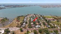 Picture of 7909 Garden Drive N, St Petersburg, FL 33710
