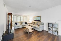 Picture of 3294 S Semoran Boulevard Unit 14, Orlando, FL 32822