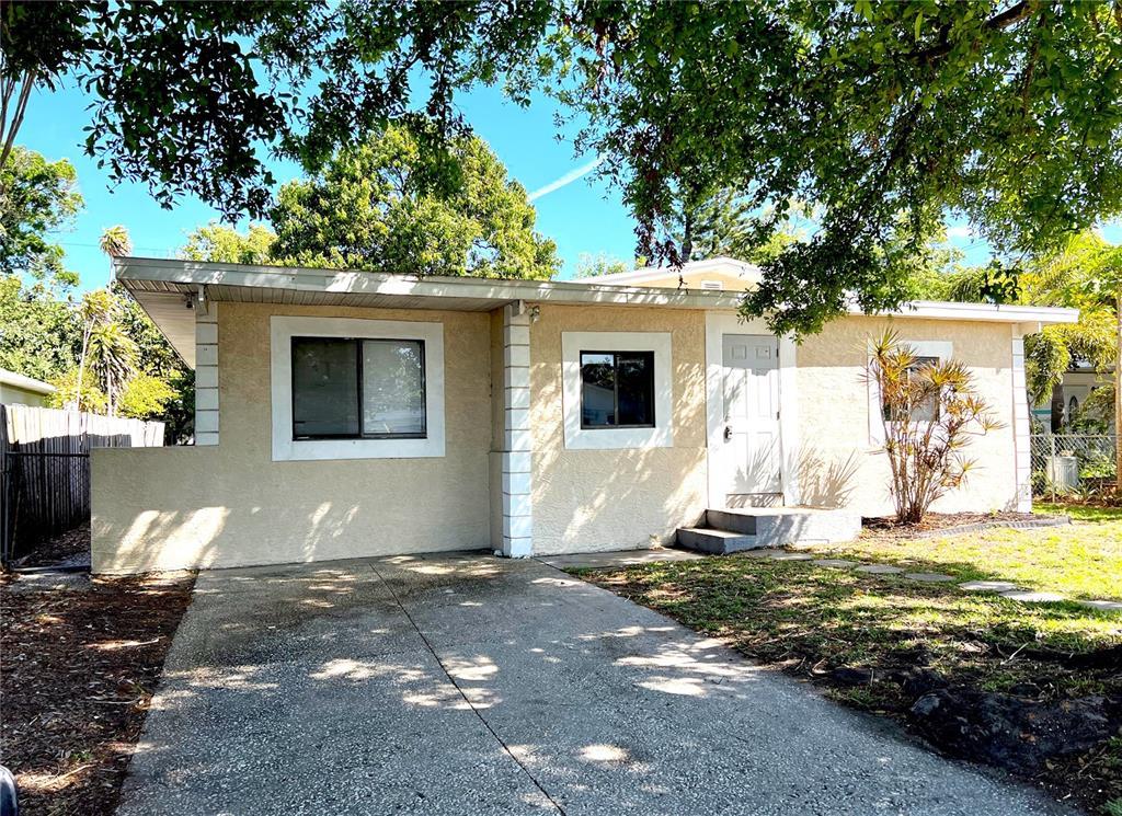 Picture of 5211 Jersey Avenue S, Gulfport, FL 33707