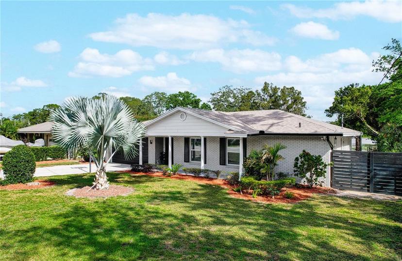 Picture of 5301 Pineview Way, Apopka FL 32703