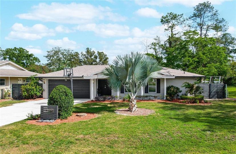 Picture of 5301 Pineview Way, Apopka FL 32703