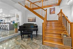 Picture of 830 Pinellas Bayway S, St Petersburg, FL 33715