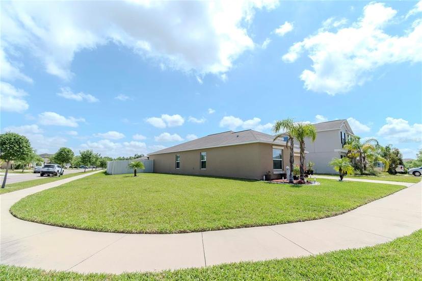 Picture of 7019 Wiseman Run Drive, Sun City Center FL 33573