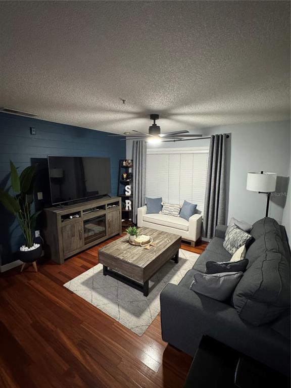 Picture of 2035 Dixie Belle Drive Unit 2035C, Orlando FL 32812
