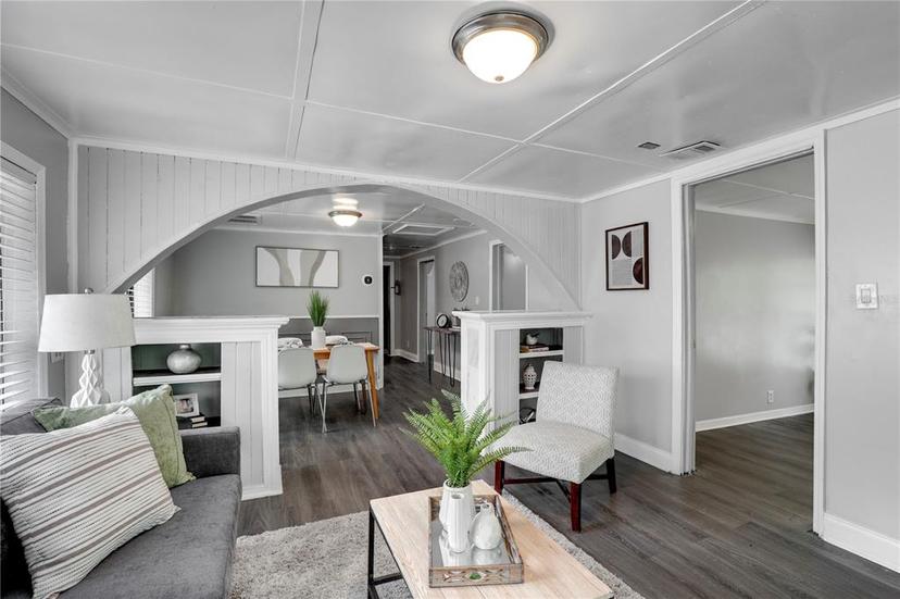 Picture of 301 E Bay Street, Palatka FL 32177