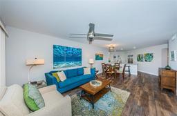 Picture of 6141 Bahia Del Mar Boulevard Unit 129, St Petersburg, FL 33715