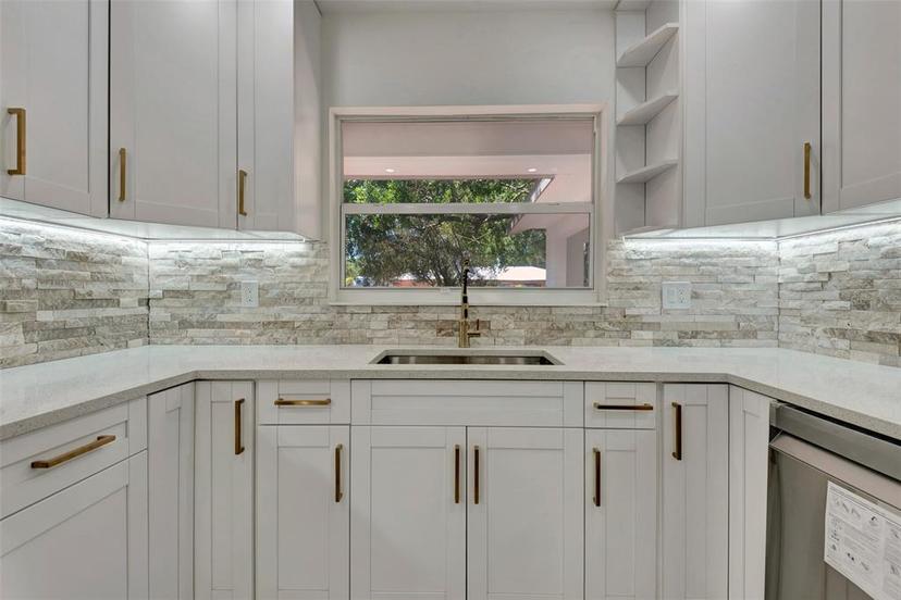 Picture of 5507 28Th Street W, Bradenton FL 34207