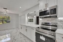 Picture of 5507 28Th Street W, Bradenton, FL 34207