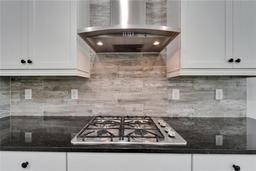 Picture of 606 Winterside Drive, Apollo Beach, FL 33572