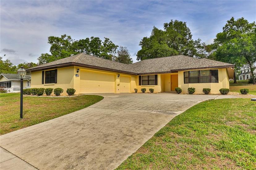 Picture of 8087 E Decatur Court, Floral City FL 34436
