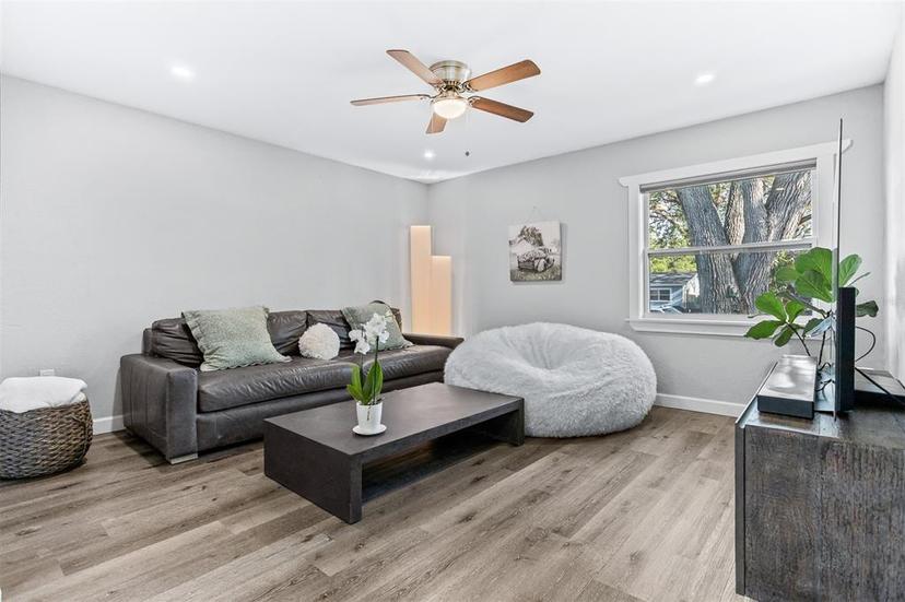 Picture of 1543 Gentry Street, Clearwater FL 33755