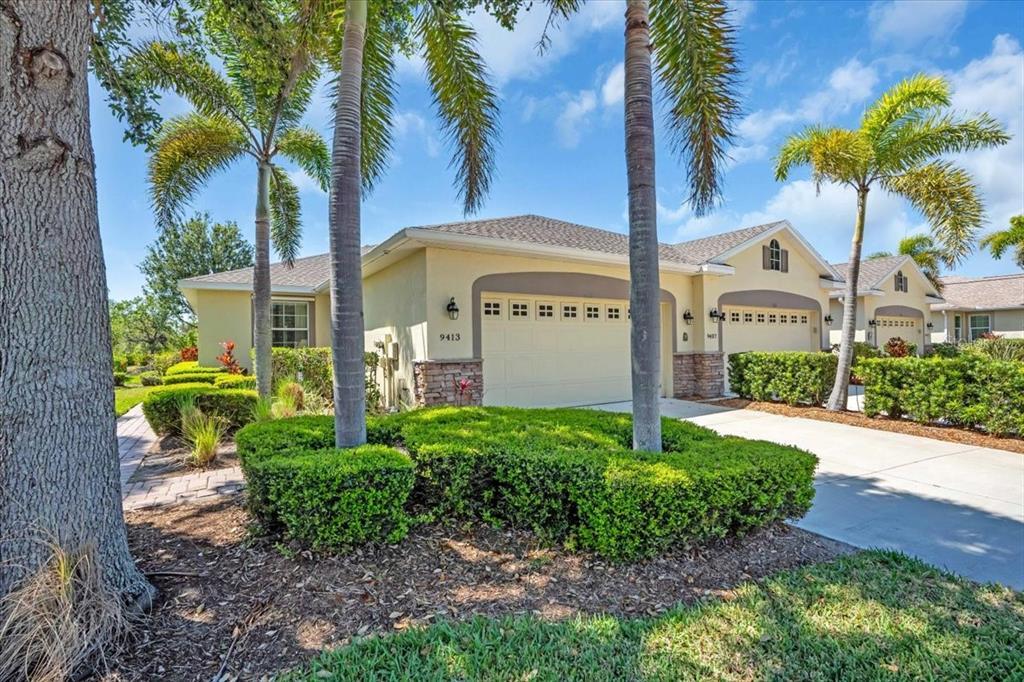 Picture of 9413 Carnaby Drive, Venice, FL 34293