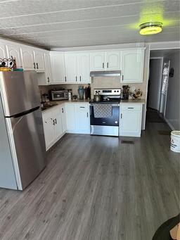 Picture of 37931 Palmetto Palm Drive, Zephyrhills, FL 33542