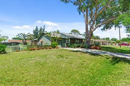 Picture of 888 Kimball Road, Venice, FL 34293