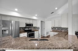 Picture of 1940 Southern Dunes Boulevard, Haines City, FL 33844