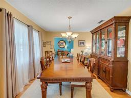 Picture of 2013 High Glen Court S, Lakeland, FL 33813