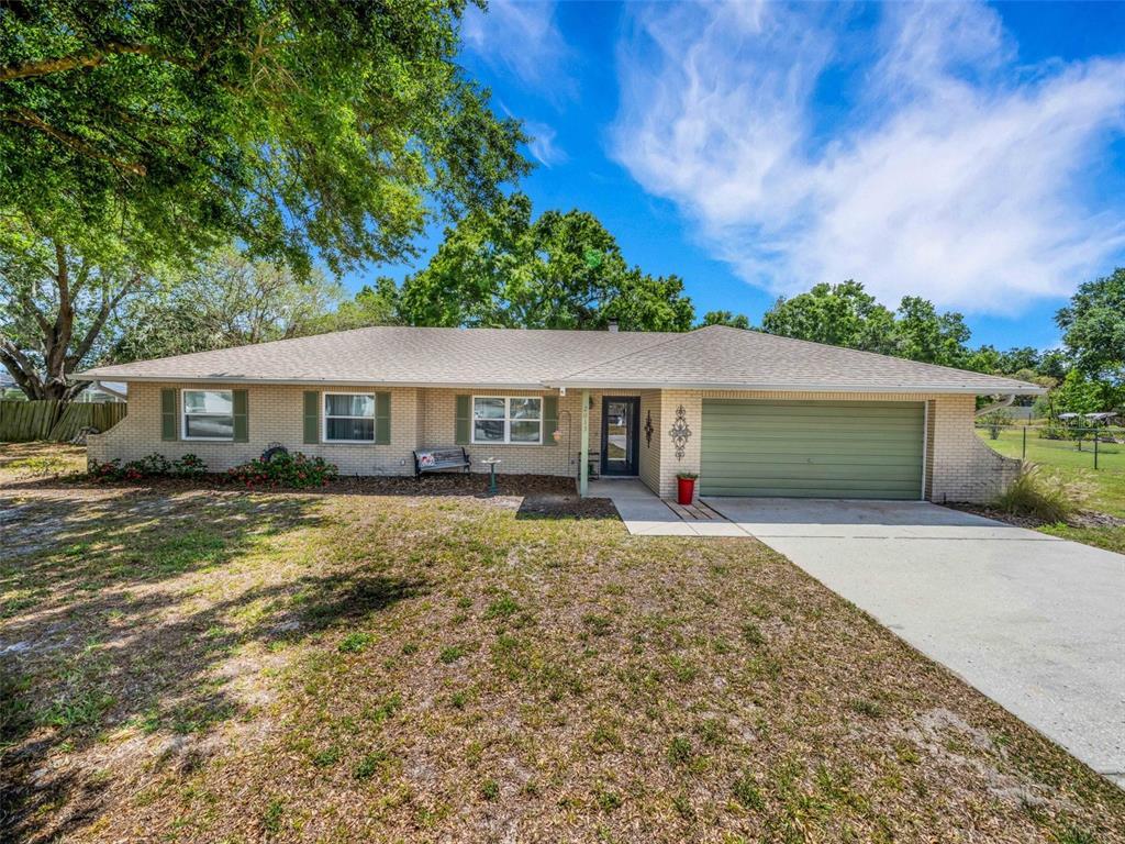 Picture of 2013 High Glen Court S, Lakeland, FL 33813