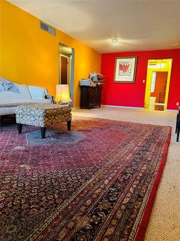 Picture of 1220 57Th Street N Unit 204C, St Petersburg, FL 33710