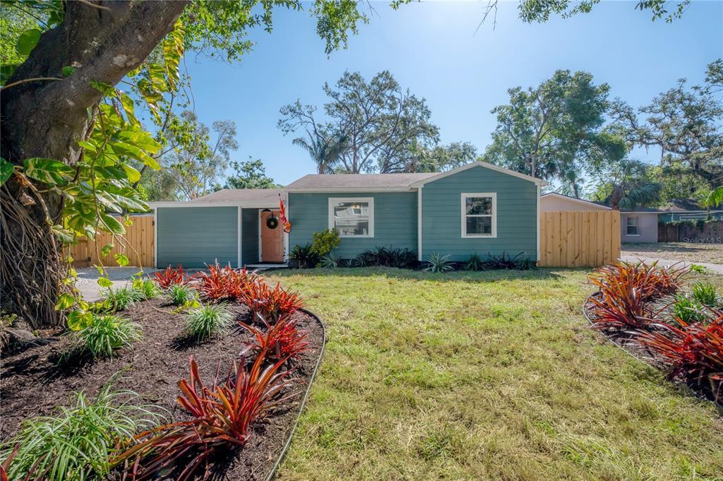 Picture of 7311 N Dartmouth Avenue, Tampa, FL 33604