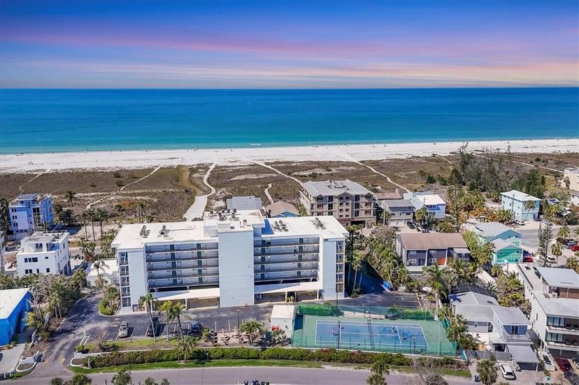 Picture of 625 Beach Road Unit 207, Sarasota FL 34242