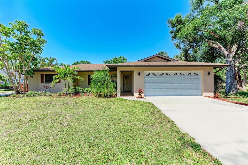 Picture of 2641 Hyde Park Street, Sarasota, FL 34239