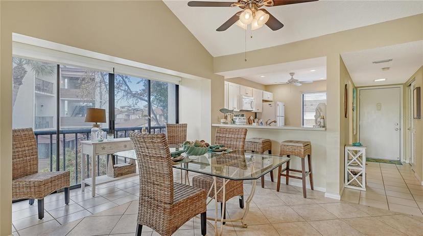 Picture of 1130 Bird Bay Way Unit 184, Venice FL 34285