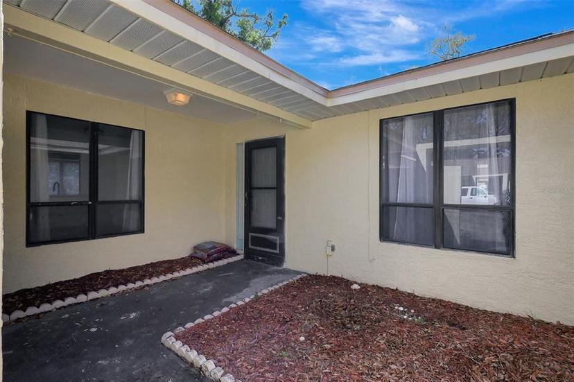 Picture of 107 Parkside Colony Drive, Tarpon Springs FL 34689