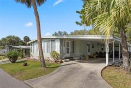 Picture of 8 Cocos Plumosa Drive Unit A, Eustis, FL 32726