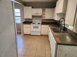 Picture of 132 Terrace Drive, Winter Haven, FL 33884