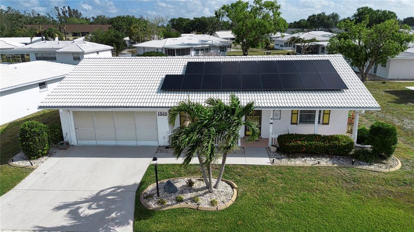Picture of 1315 Bottlebrush Drive, Bradenton FL 34208