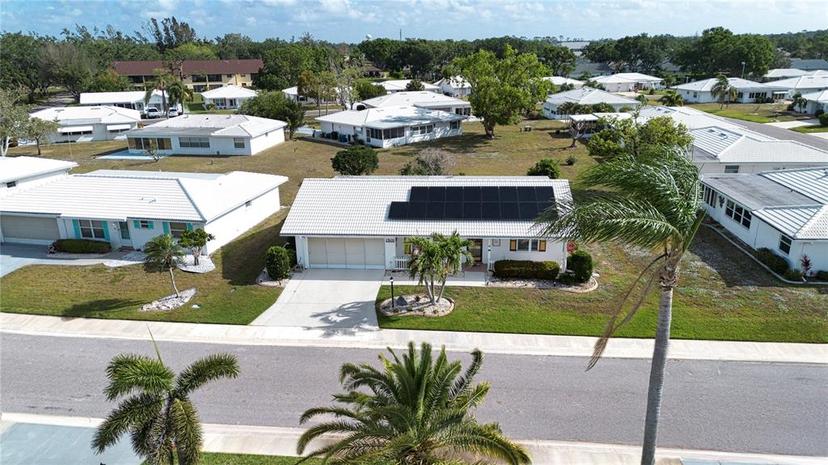 Picture of 1315 Bottlebrush Drive, Bradenton FL 34208