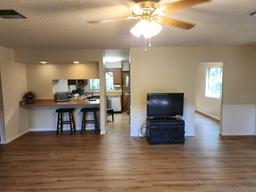Picture of 10927 N Boulevard, Tampa, FL 33612