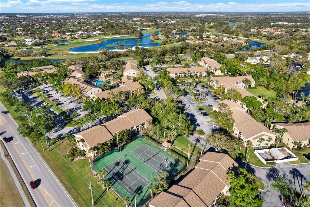 Picture of 4002 Crockers Lake Boulevard Unit 1-128, Sarasota, FL 34238