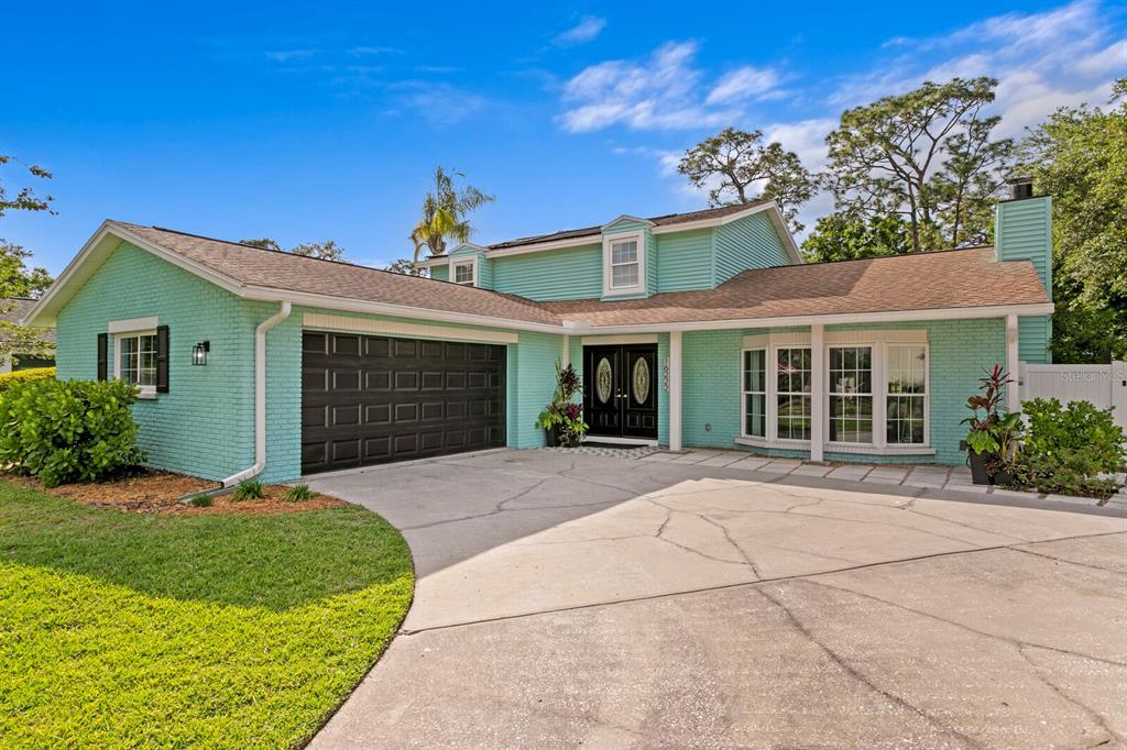 Picture of 16222 W Course Drive, Tampa, FL 33624