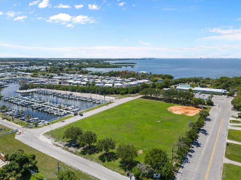 Picture of 6732 Washington Place, Bradenton FL 34207