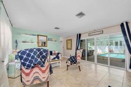 Picture of 6592 19Th Way N, St Petersburg, FL 33702