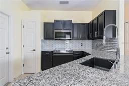 Picture of 4174 70Th Street Circle E, Palmetto, FL 34221