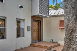 Picture of 326 16Th Avenue Ne, St Petersburg, FL 33704