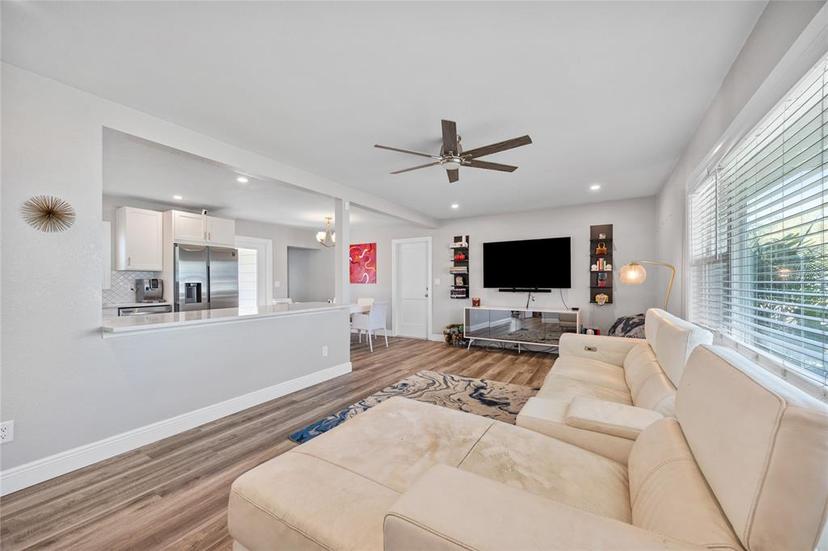 Picture of 5284 36Th Avenue N, St Petersburg FL 33710