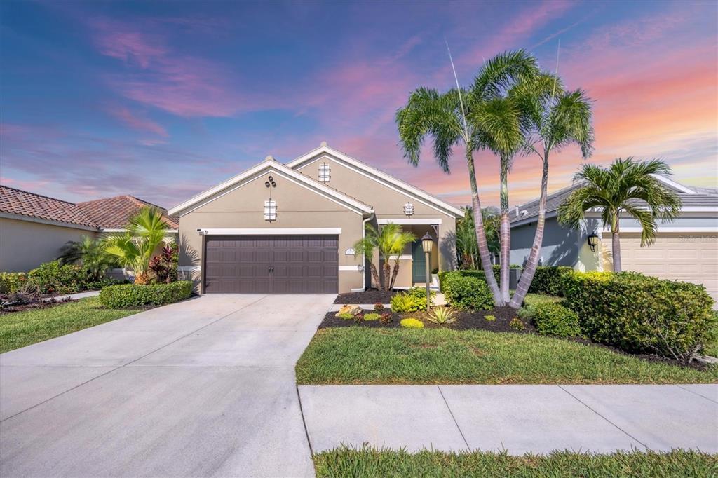 Picture of 12710 Coastal Breeze Way, Bradenton, FL 34211