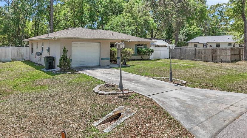 Picture of 9 Hemlock Terrace Pass, Ocala FL 34472