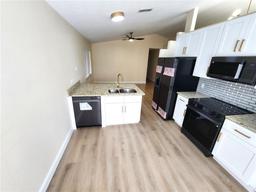 Picture of 101 Dovetail Ct, Apopka, FL 32703