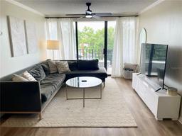 Picture of 3211 W Swann Avenue Unit 408, Tampa, FL 33609
