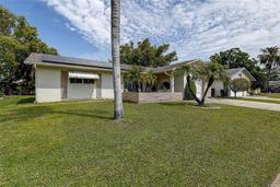 Picture of 2955 Briar Cliff Drive, Palm Harbor, FL 34684