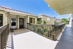 Picture of 6365 Bahia Del Mar Boulevard Unit 210, St Petersburg, FL 33715