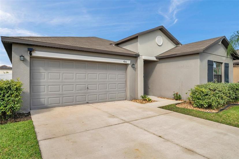 Picture of 4201 Globe Thistle Drive, Tampa FL 33619
