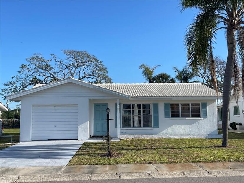 Picture of 3705 Chinaberry Road, Bradenton FL 34208