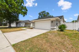 Picture of 930 Balsamina Drive, Brandon, FL 33510
