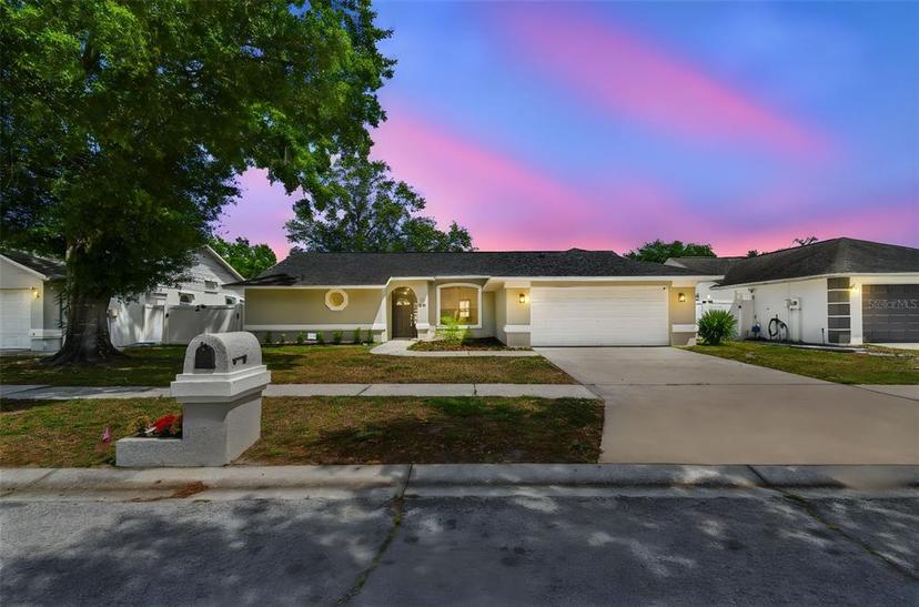 Picture of 930 Balsamina Drive, Brandon FL 33510