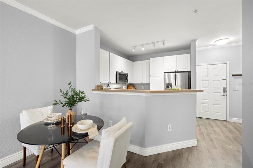 Picture of 4221 W Spruce Street Unit 1229, Tampa FL 33607